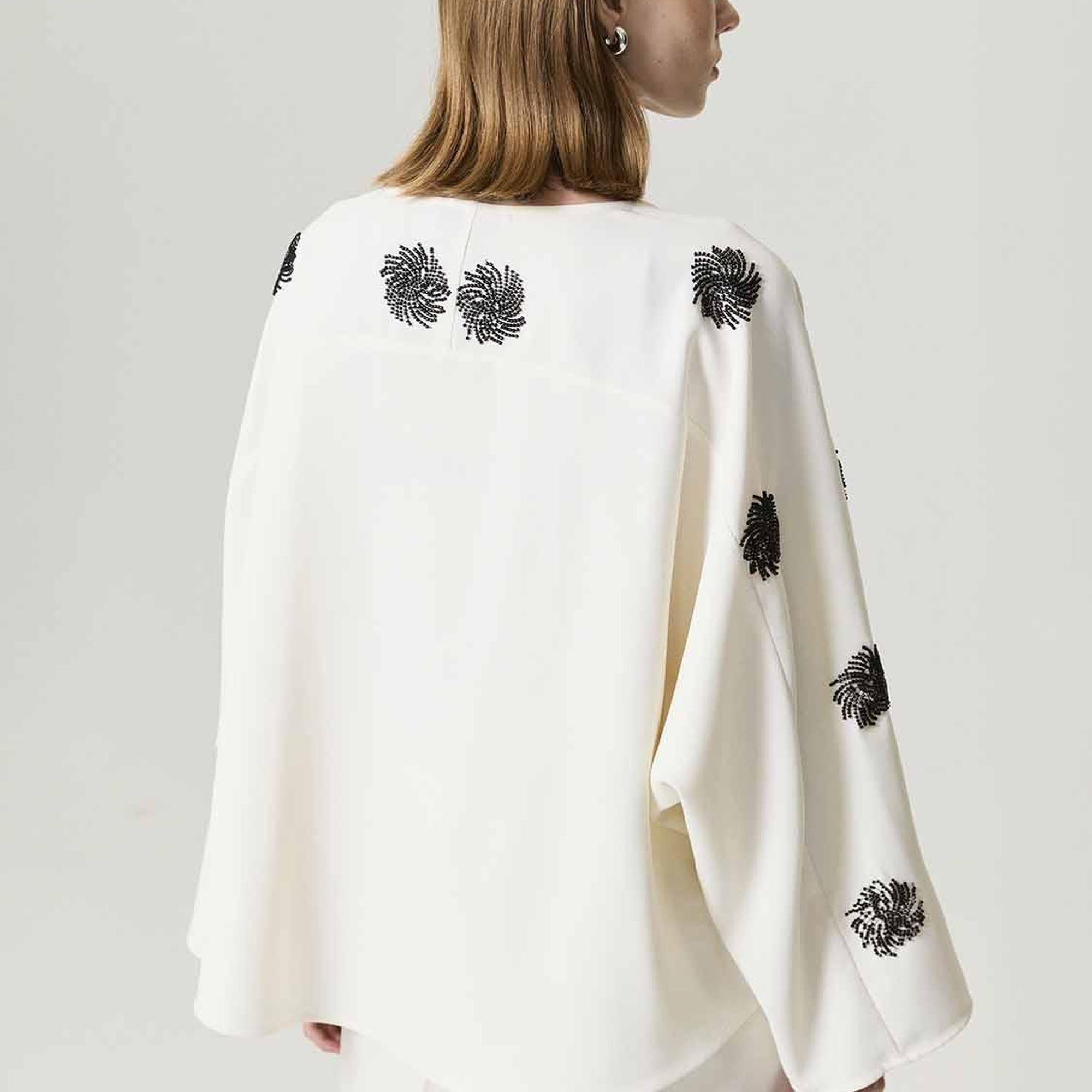 Nakış İşlemeli Kimono