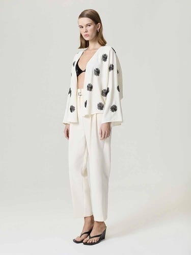  Nakış İşlemeli Kimono