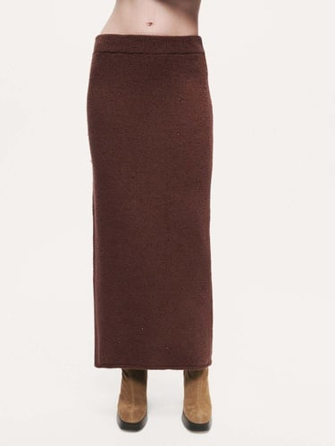  Taş Detaylı Triko Maxi Etek