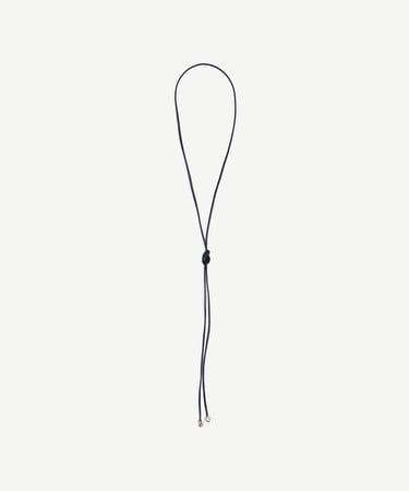  YARGICI Uç Detaylı Deri Kolye