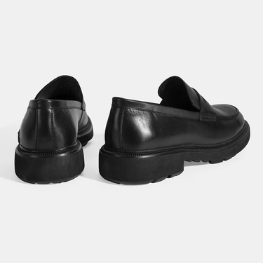  Erkek Siyah Deri Loafer