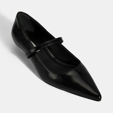  Kadın Siyah İnce Kısa Topuklu Deri Ayakkabı