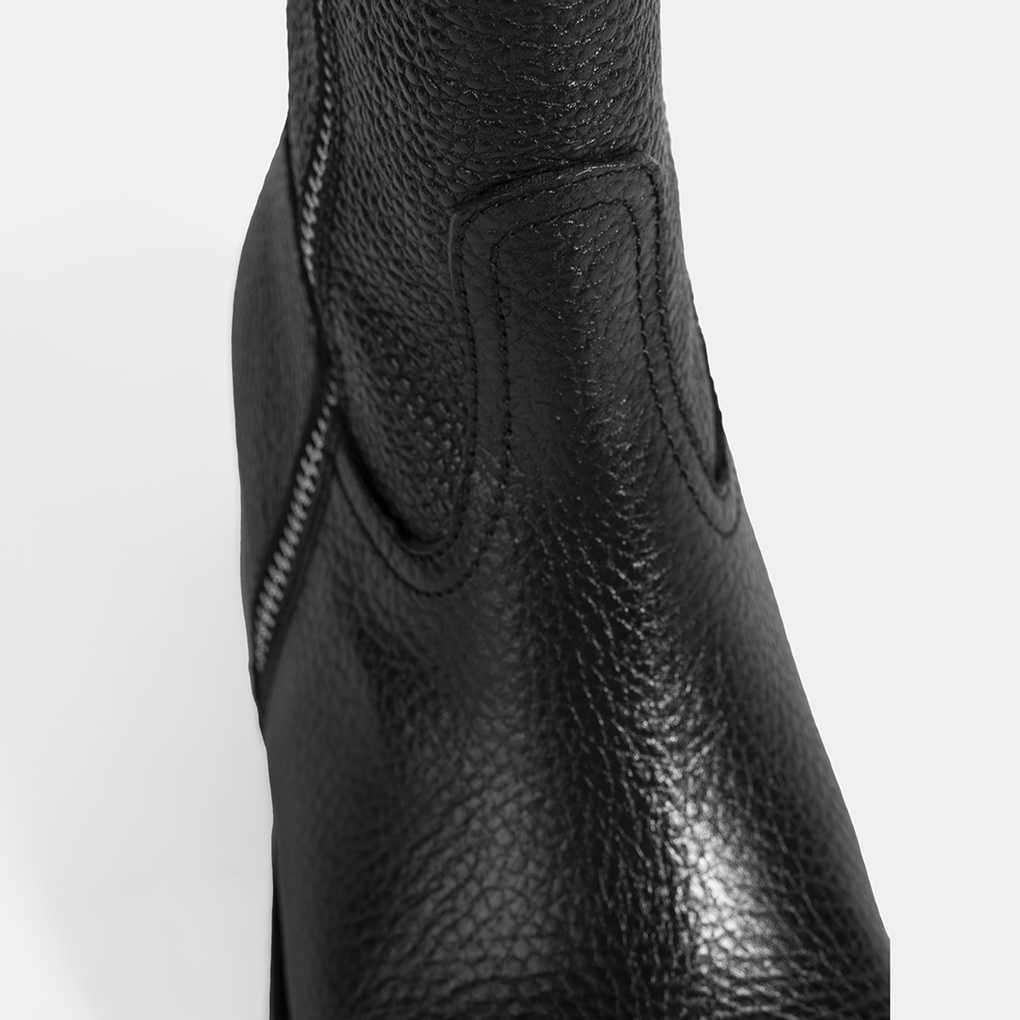 Kadın Siyah Fermuarlı Deri Topuklu Bot