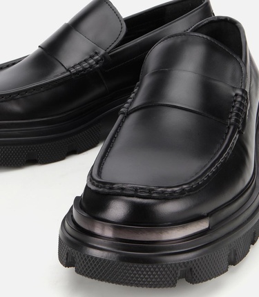  Erkek Deri Siyah Yüksek Tabanlı Klasik Loafer