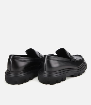  Erkek Deri Siyah Yüksek Tabanlı Klasik Loafer