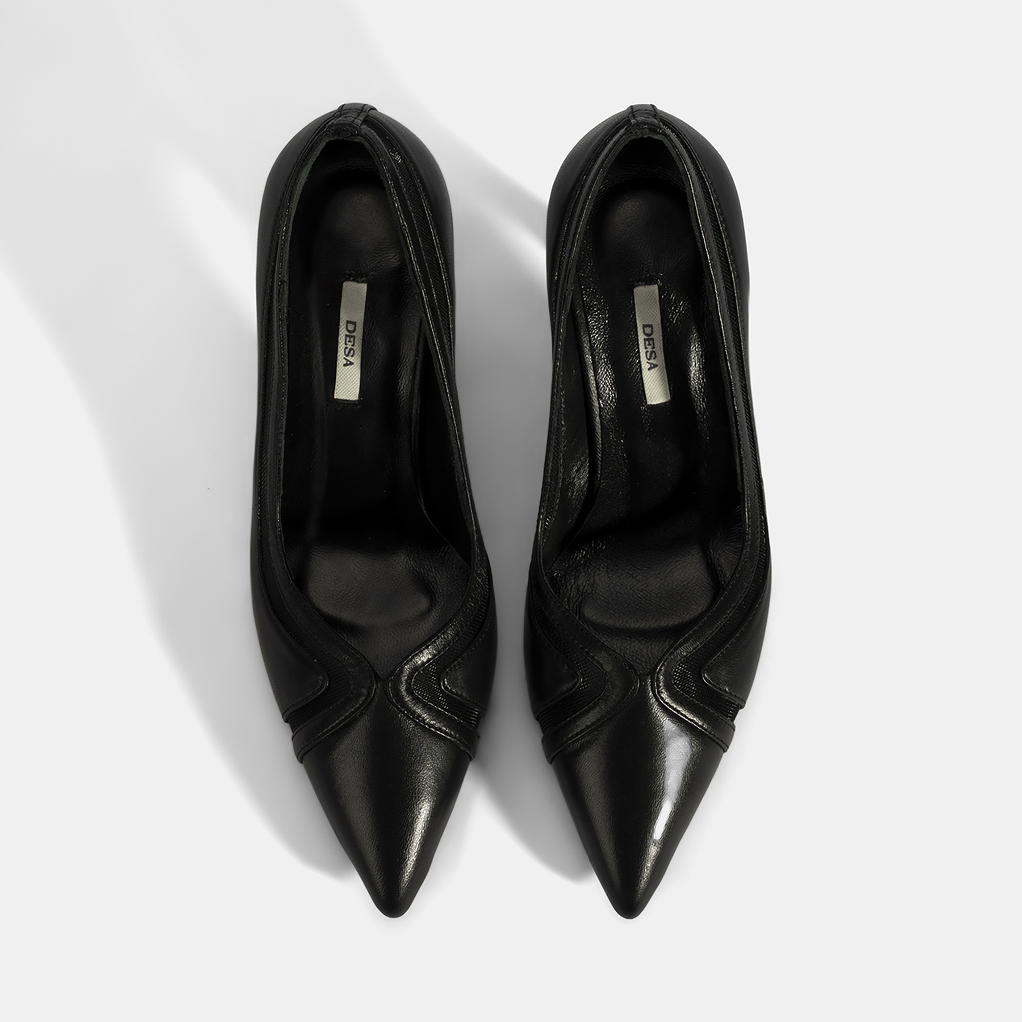 Kadın Siyah Deri Topuklu Ayakkabı