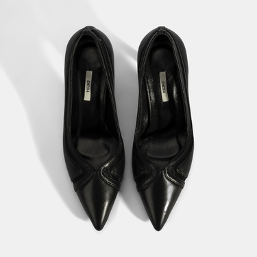  Kadın Siyah Deri Topuklu Ayakkabı