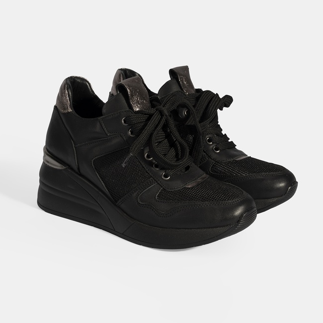  Kadın Siyah Bağcıklı Dolgu Topuklu Spor Ayakkabı