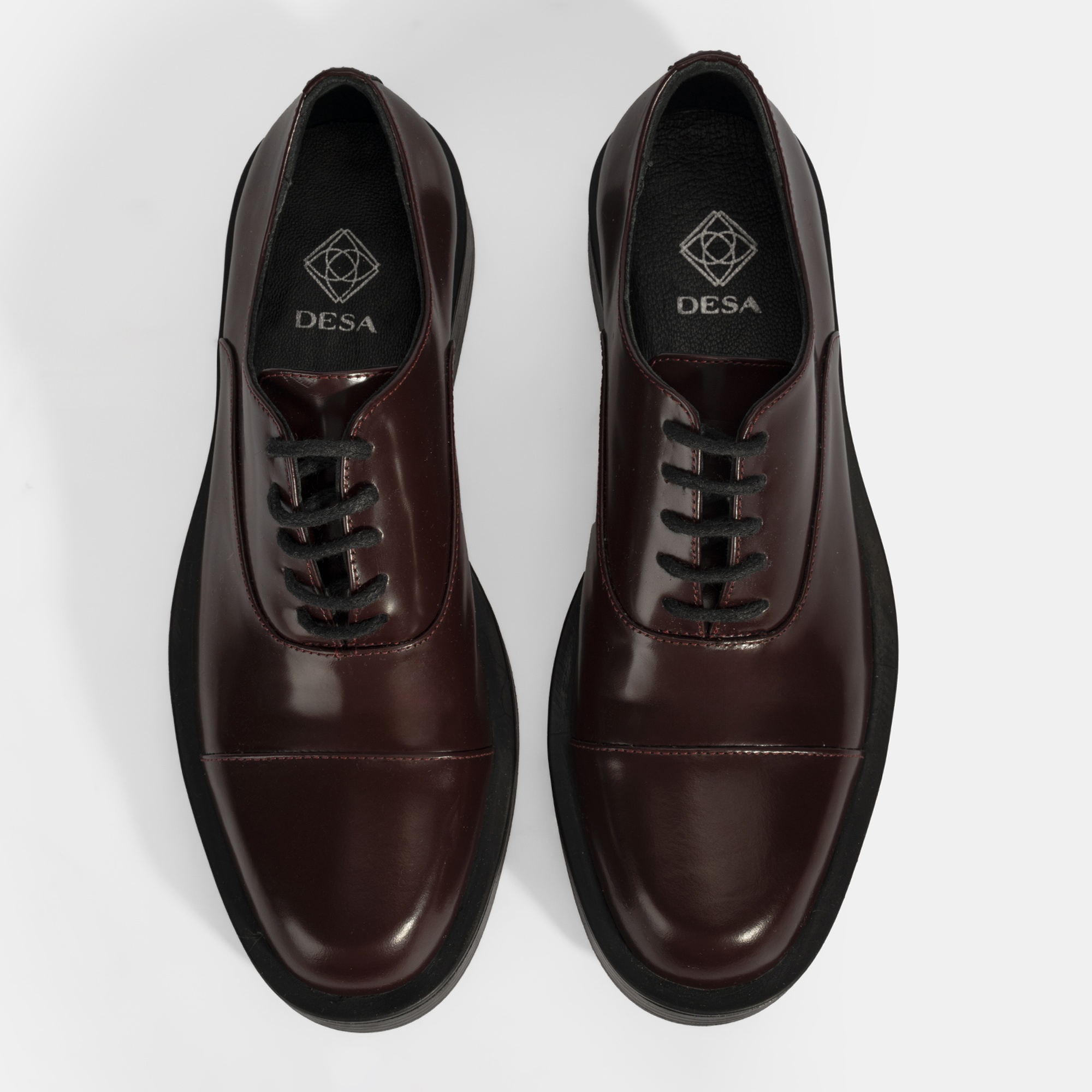 Kadın Bordo Bağcıklı Klasik Deri Ayakkabı