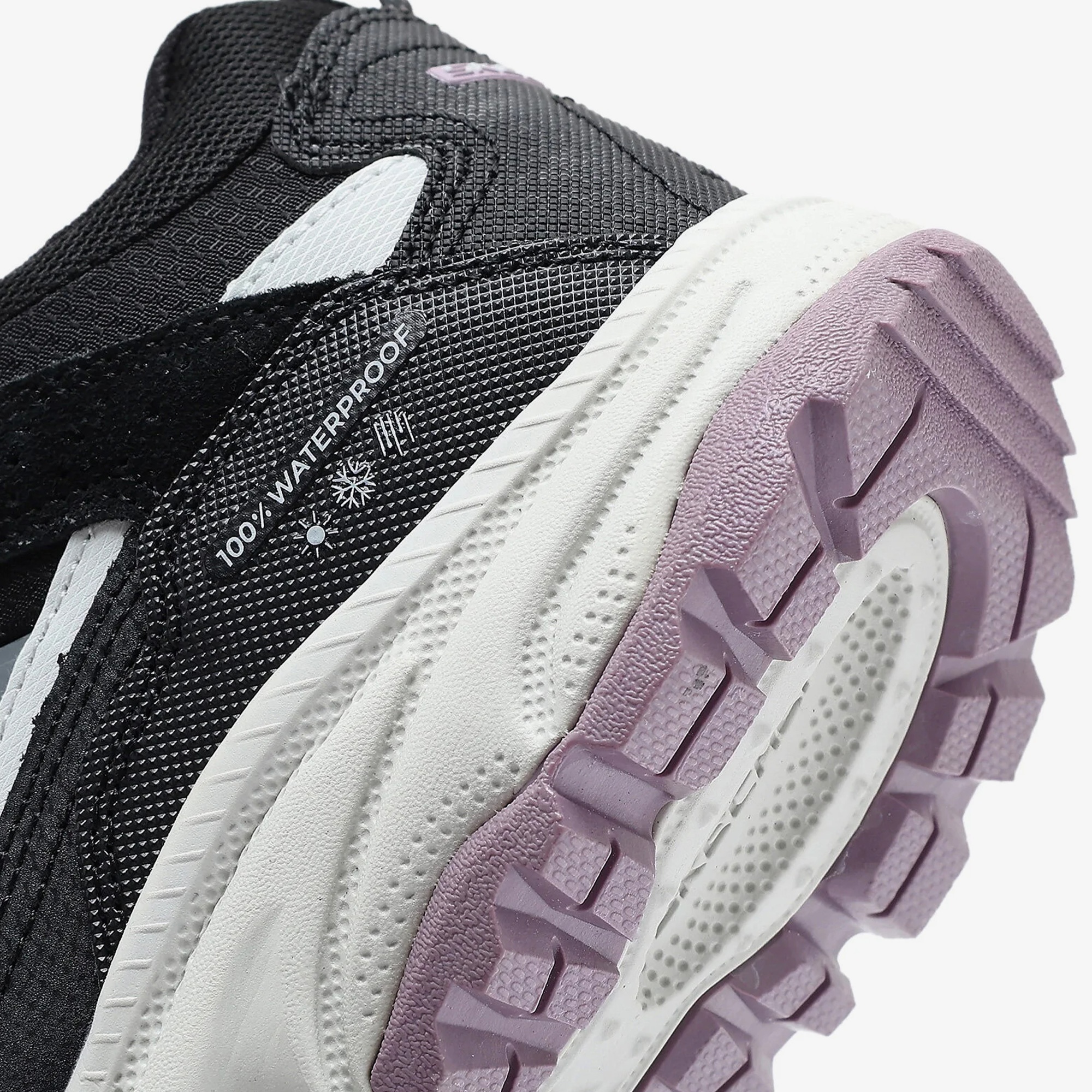 Skechers Vigor At Kadın Siyah Outdoor Ayakkabı