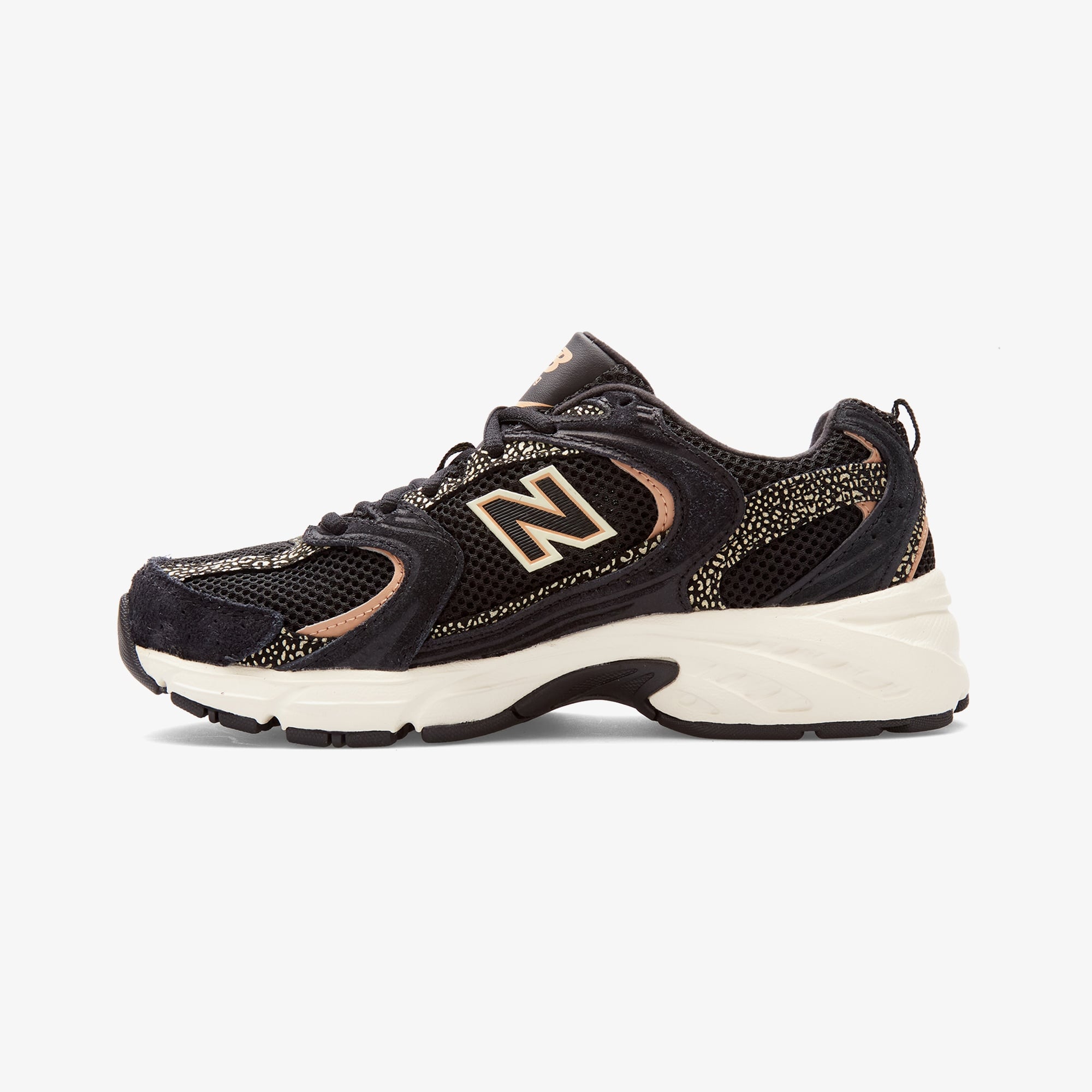 New Balance 530 Kadın Siyah Spor Ayakkabı