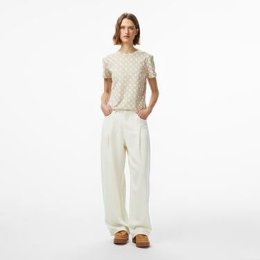  Guess Gloria Regular Fit Kadın Krem T-Shirt