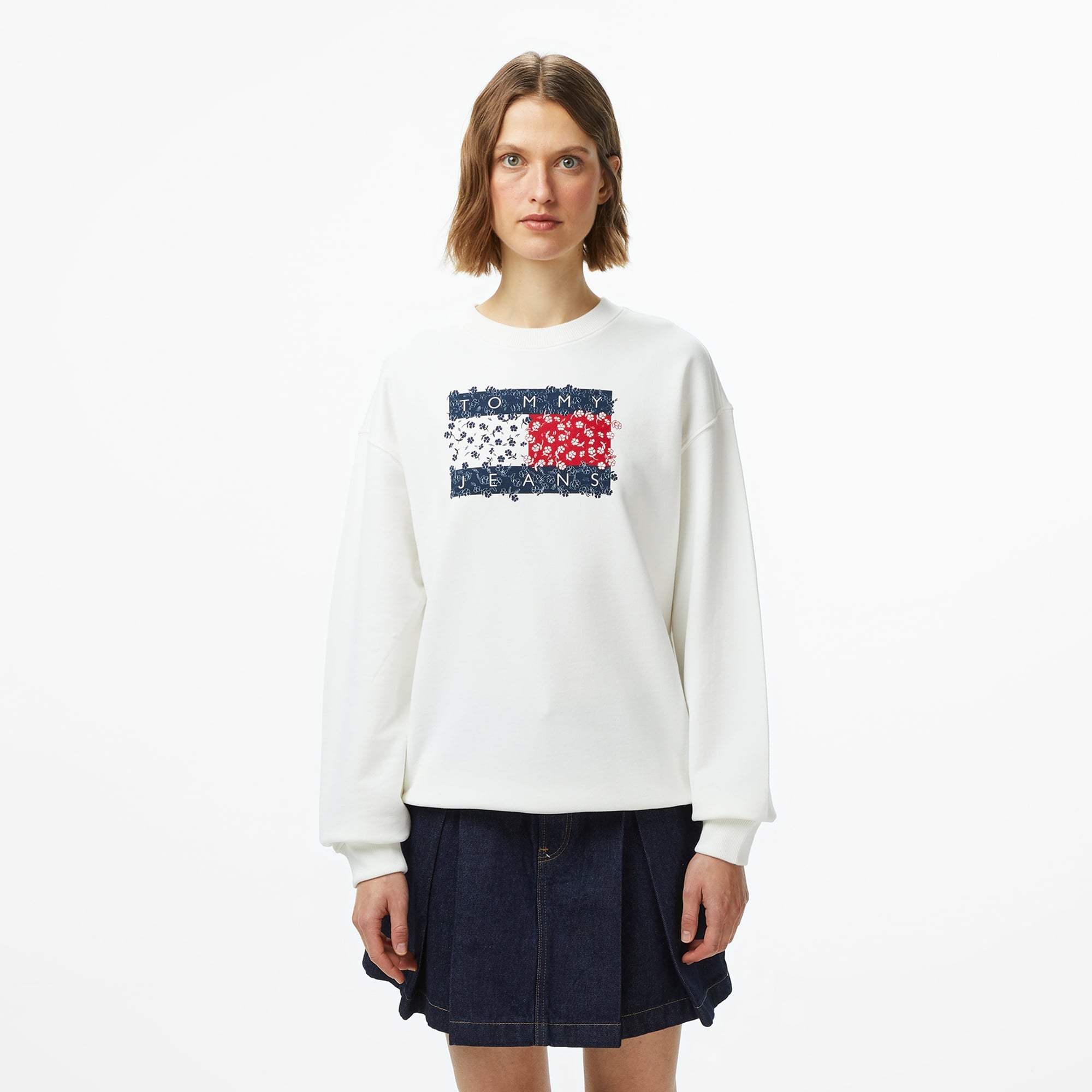 Tommy Jeans Relax Floral Flag Kadın Beyaz Sweatshirt