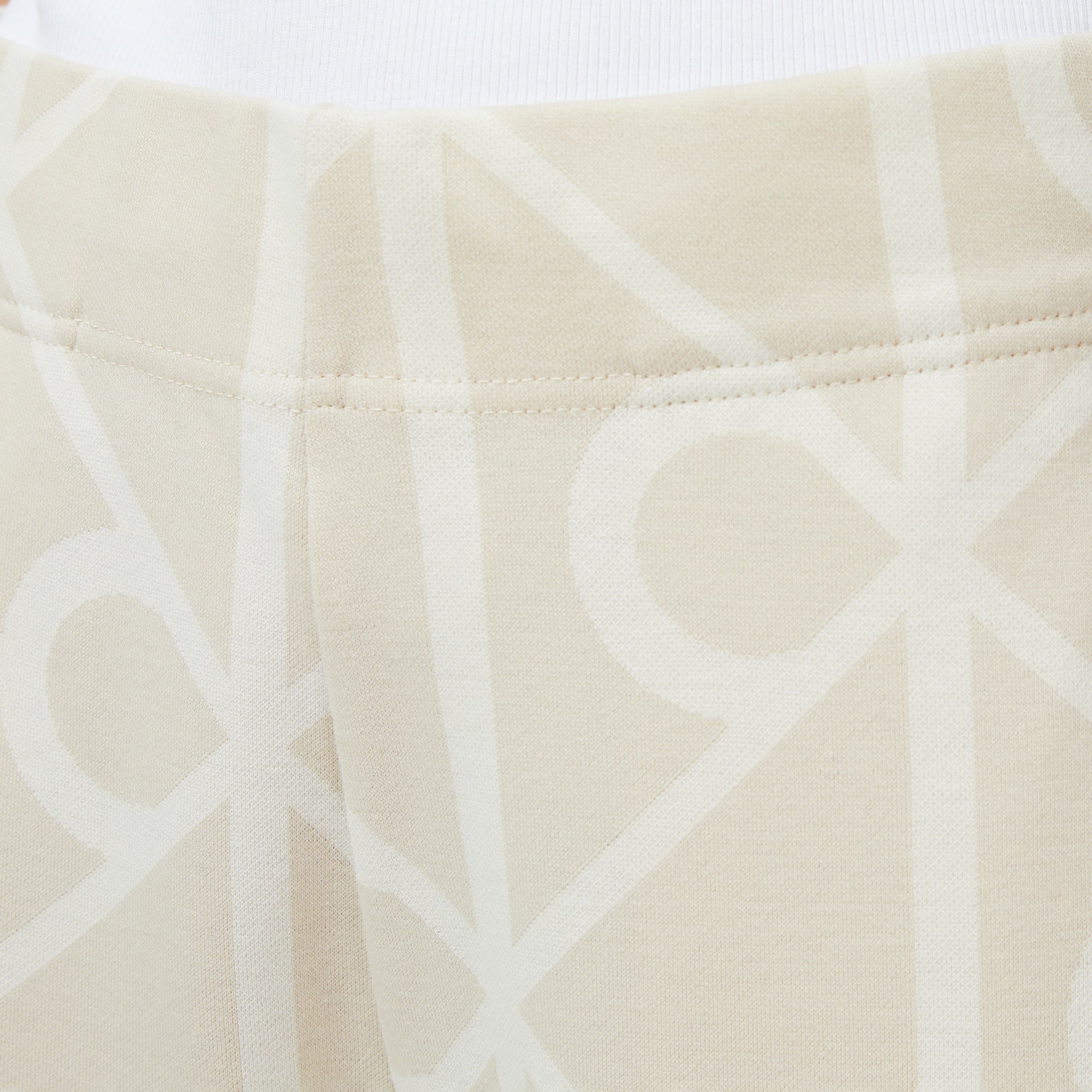 Calvin Klein Emblem Jacquard Kadın Bej Eşofman Altı