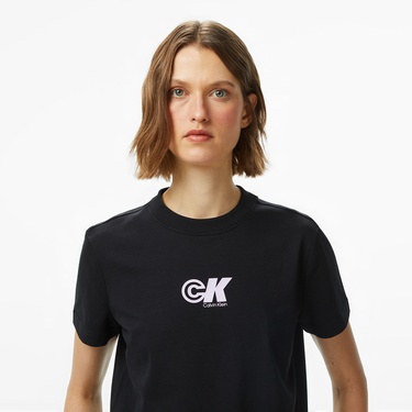  Calvin Klein Archive Logo Jersey Classic Kadın Siyah T-Shirt