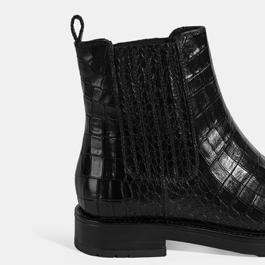  Kadın Siyah Kroko Baskılı Lastikli Deri Bot