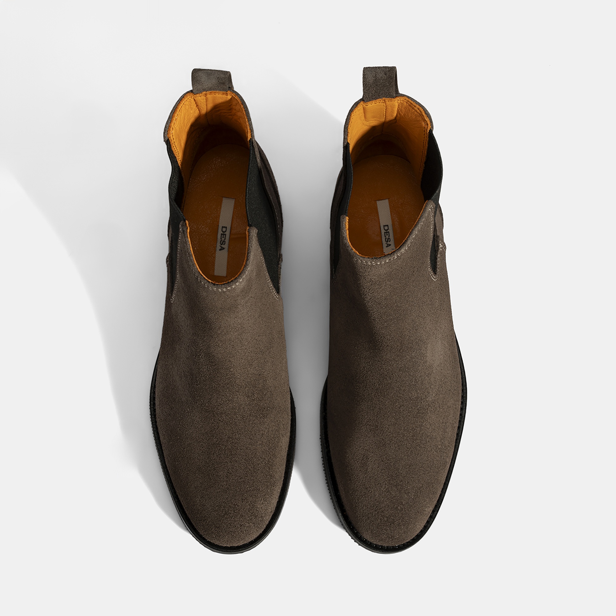 Kadın Vizon Lastik Detaylı Süet Deri Bot