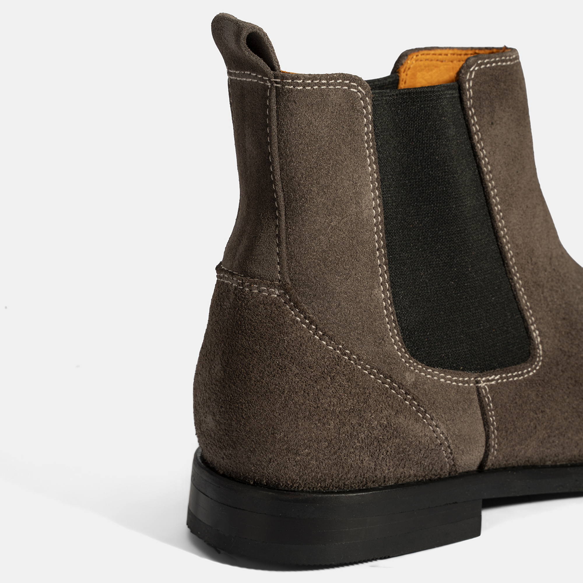 Kadın Vizon Lastik Detaylı Süet Deri Bot