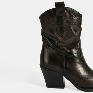  Kadın Kahve Kalın Topuklu Deri Bot