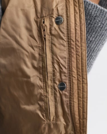  GANT Kadın Kaverengi Regular Fit Dik Yaka Kaz Tüyü Yelek