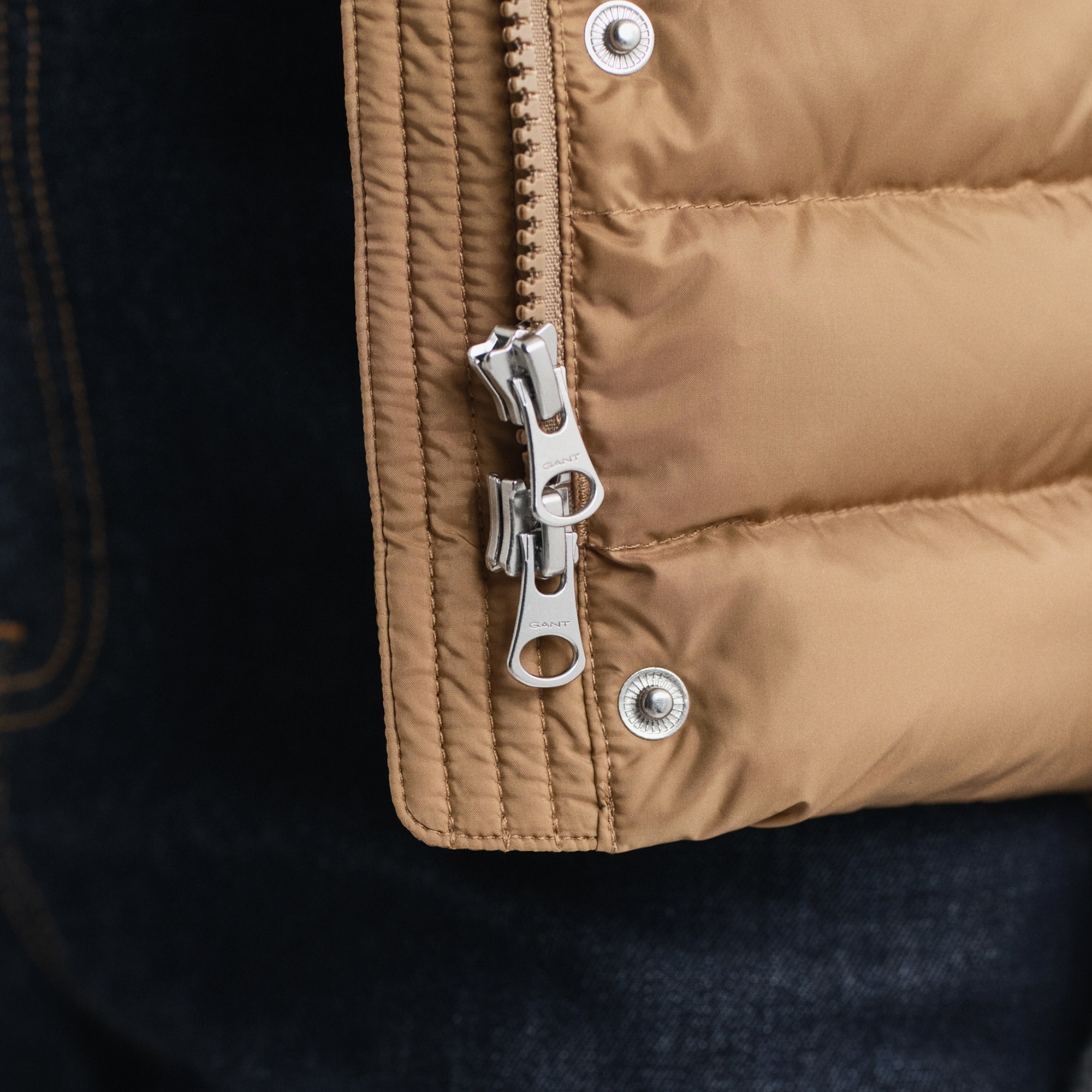 GANT Kadın Kaverengi Regular Fit Dik Yaka Kaz Tüyü Yelek