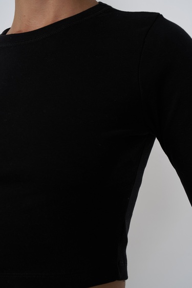  Parmak Detaylı Body