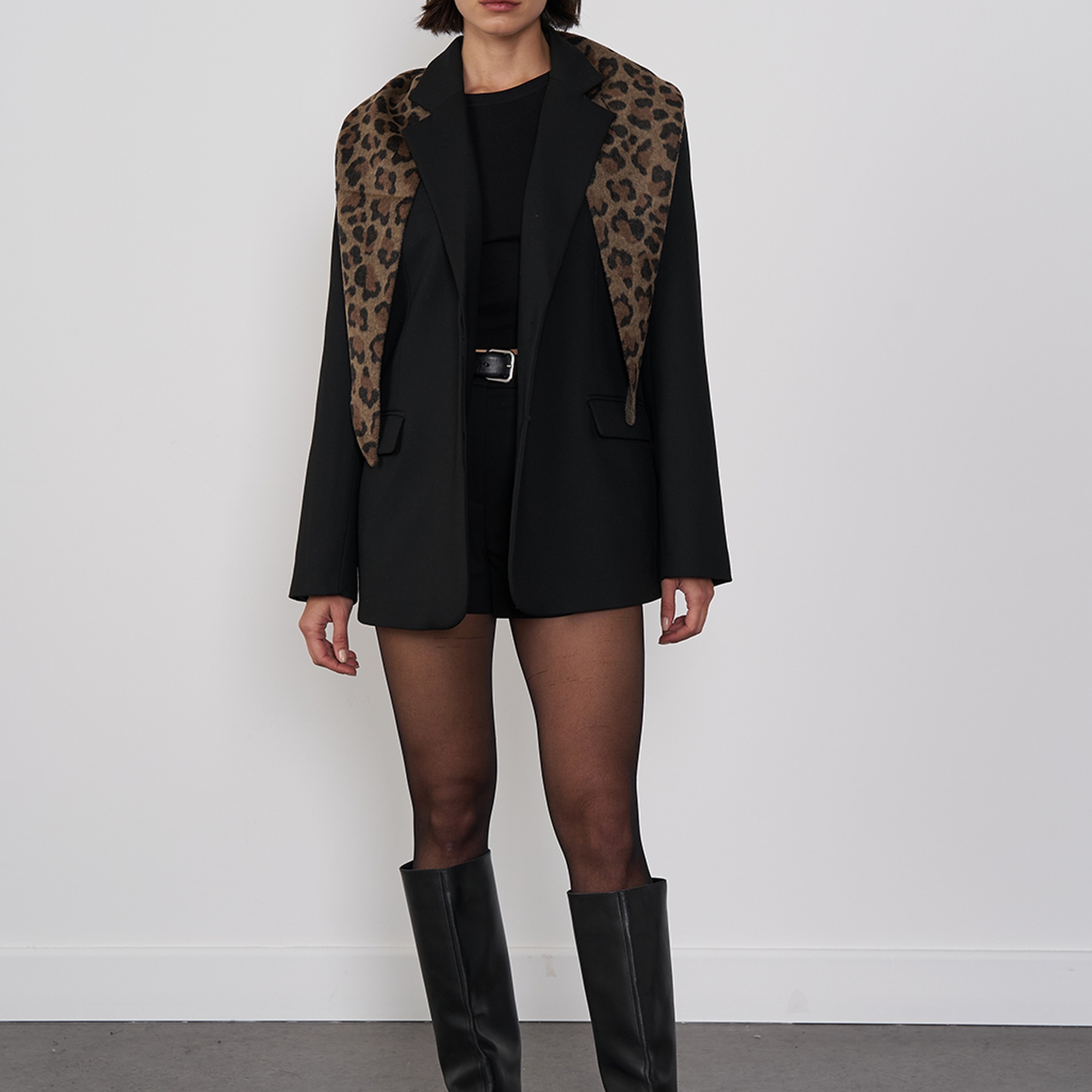 Parmak Detaylı Body