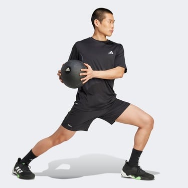  Adidas Tech Apparel Graphic Erkek Siyah T-Shirt