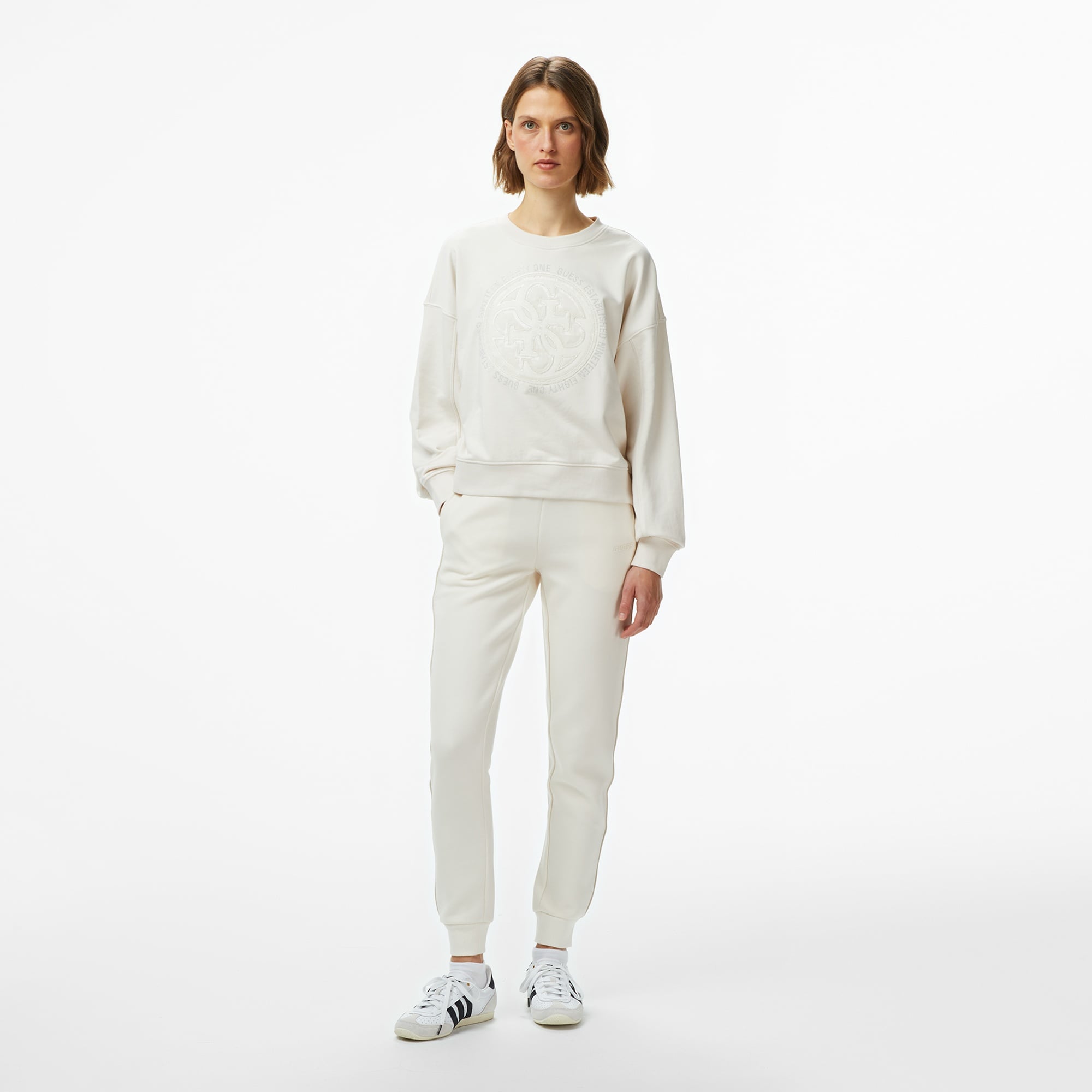 Guess Hotfix Kadın Krem Rengi Sweatshirt