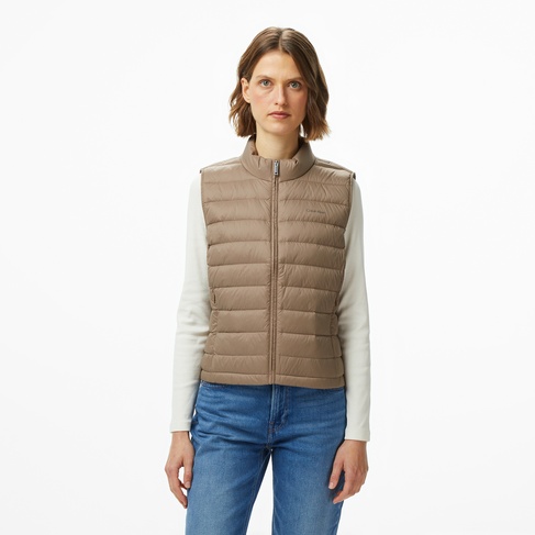  Calvin Klein Ultra Lightweight Down Puffer Kadın Kahverengi Yelek