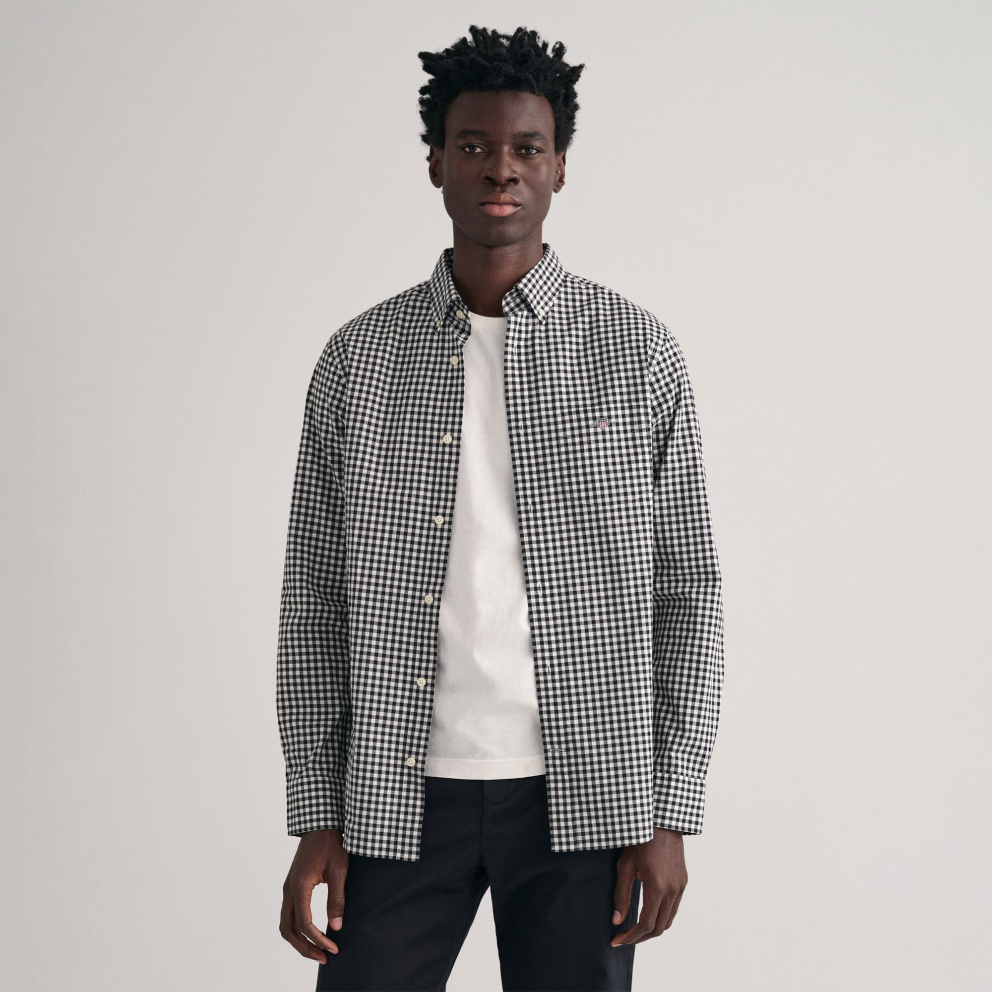  GANT Erkek Siyah Regular Fit Düğmeli Yaka Kareli Gömlek