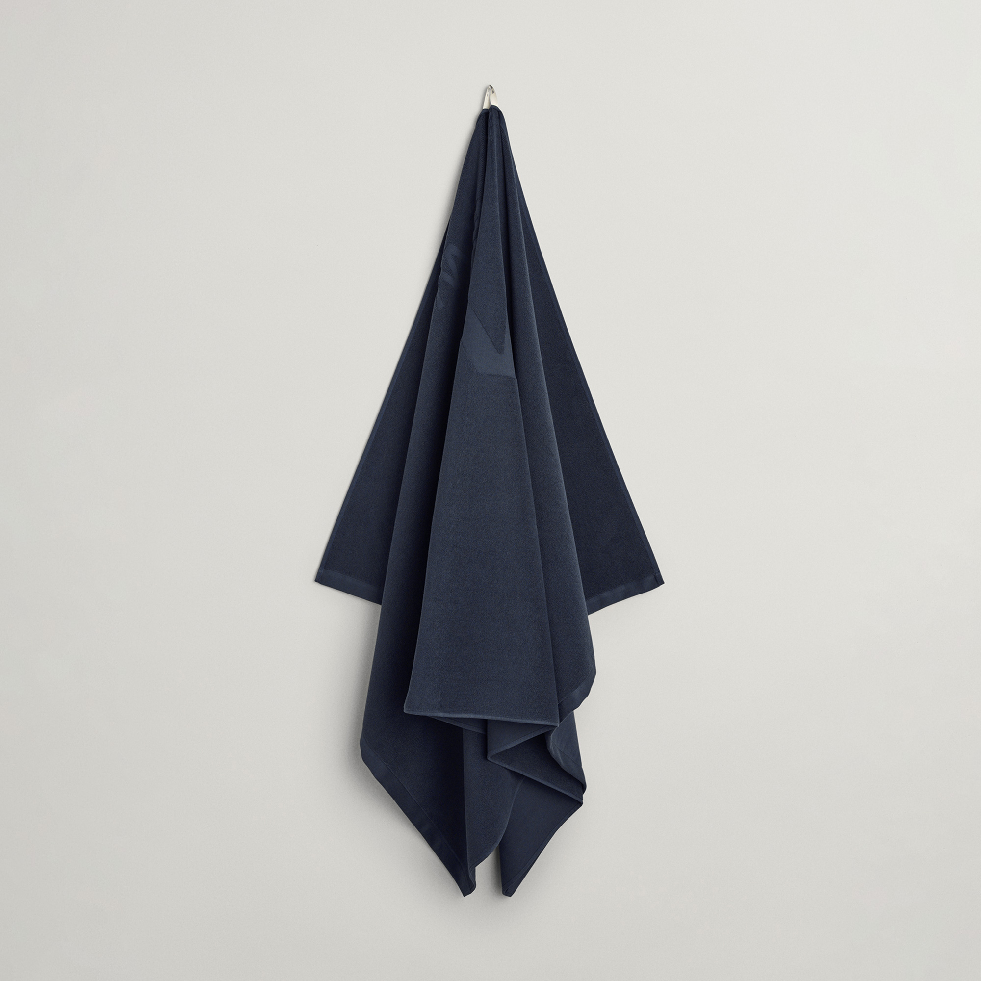  GANT Unisex Lacivert Baskılı Havlu