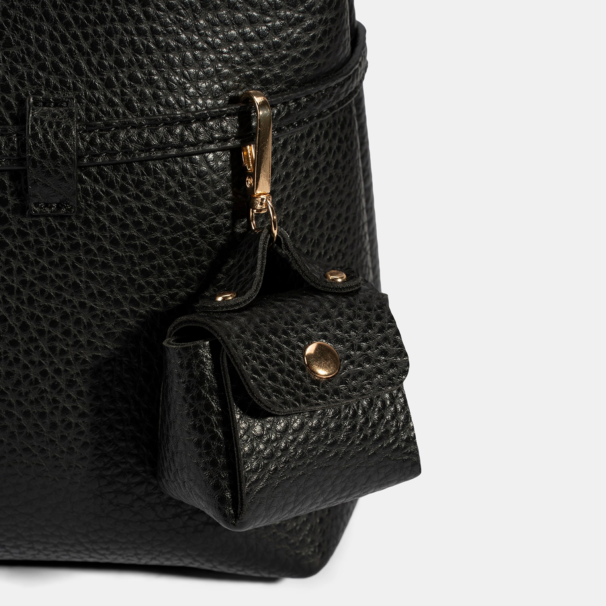 Kadın Siyah Omuz Askılı El Çantası