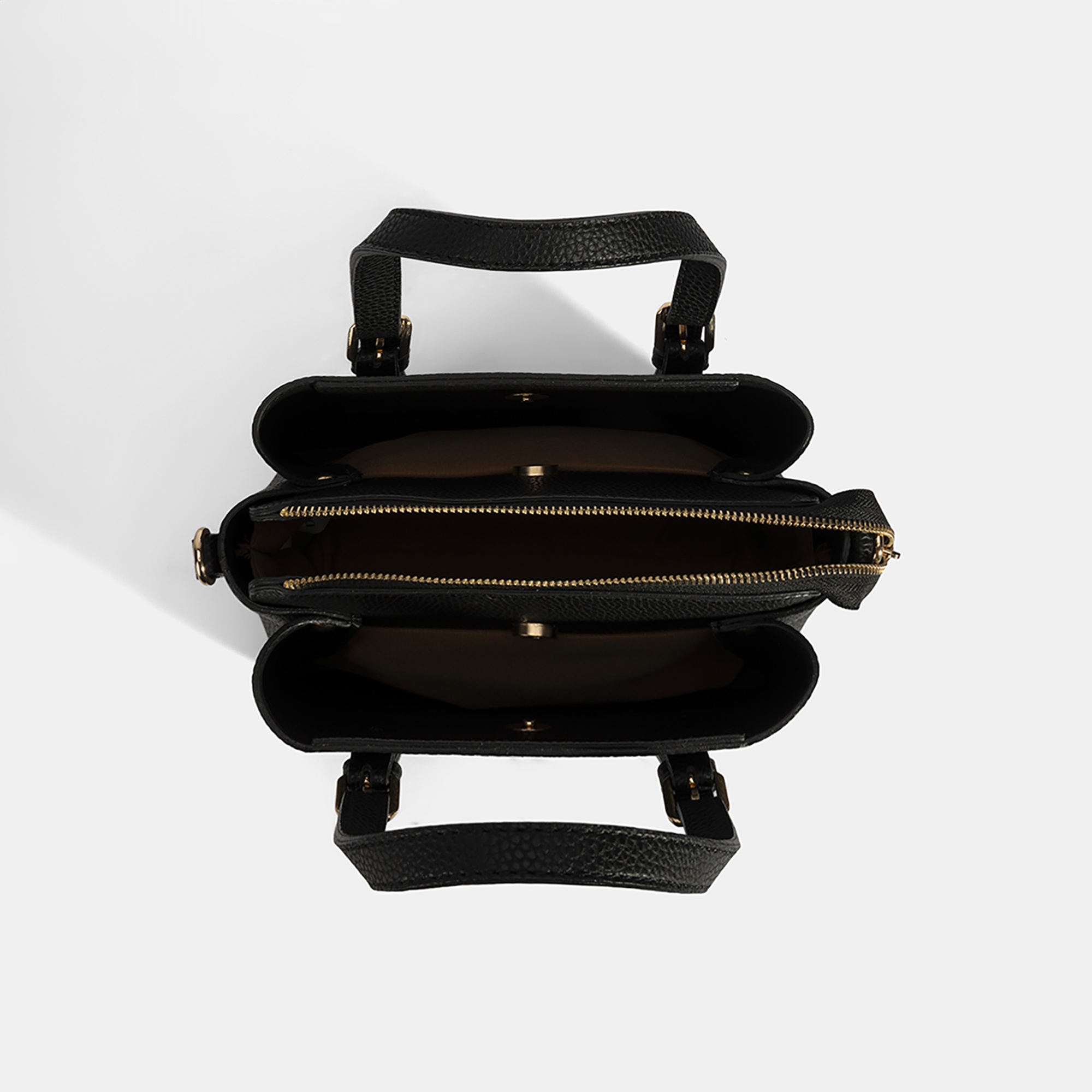 Kadın Siyah Omuz Askılı El Çantası