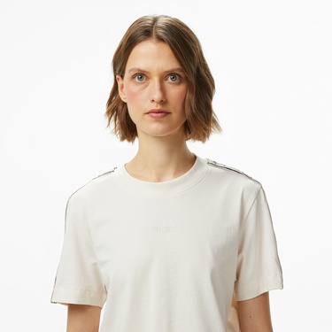  Guess Britney Crop Kadın Krem Rengi T-Shirt