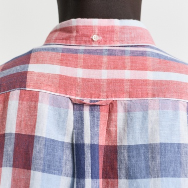  GANT Erkek Kırmızı Regular Fit Düğmeli Yaka Kareli Keten Gömlek