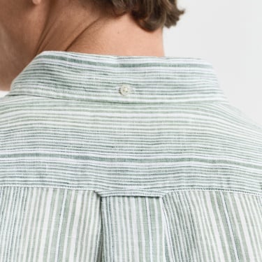  GANT Erkek Yeşil Regular Fit Düğmeli Yaka Çizgili Gömlek