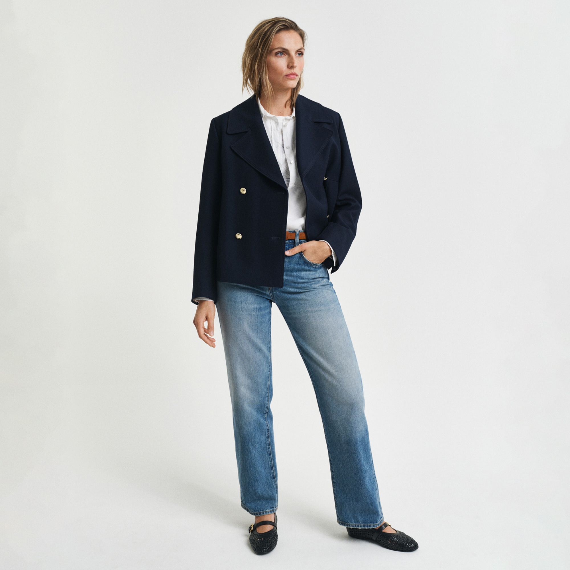 GANT Kadın Beyaz Regular Fit Klasik Yaka Gömlek