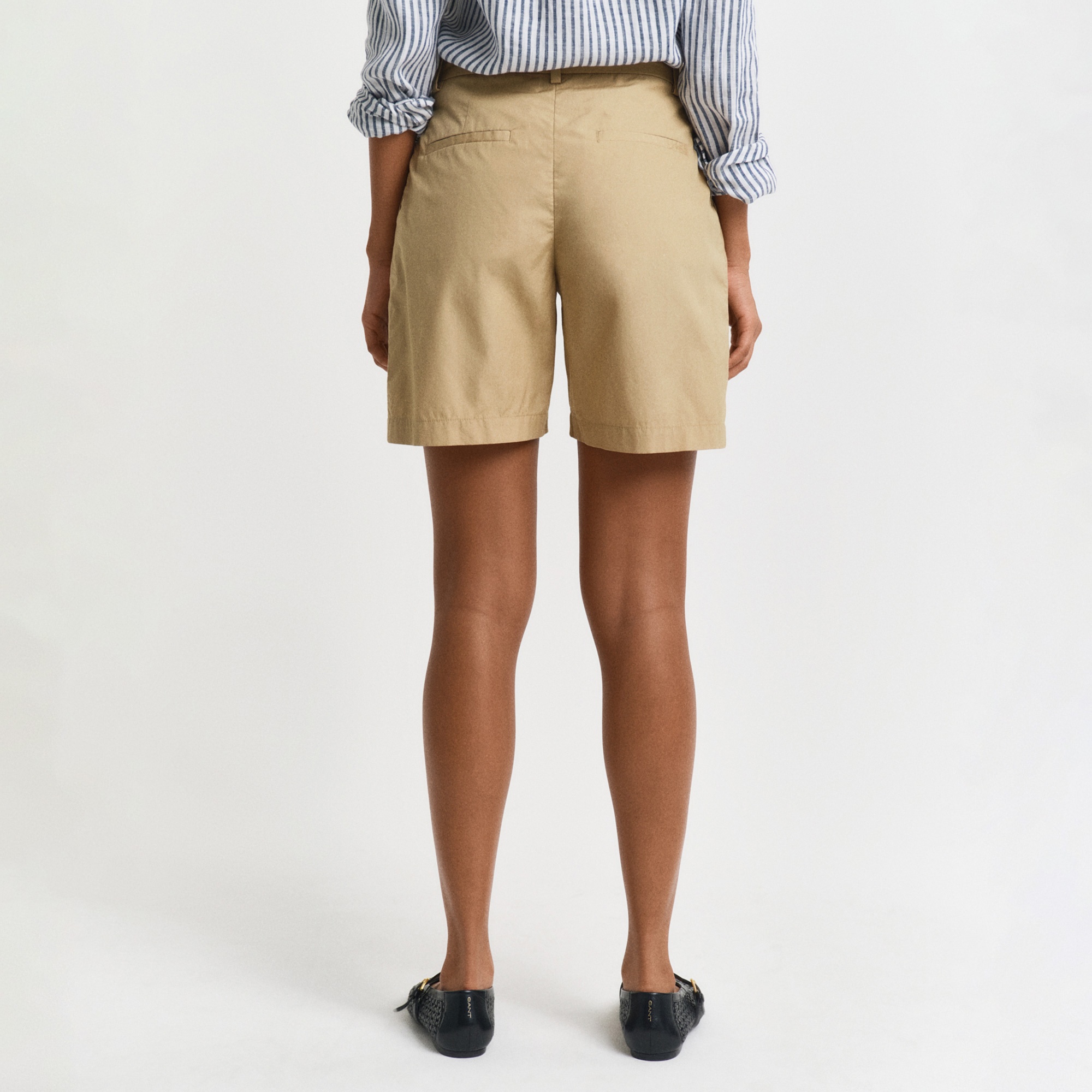 GANT Kadın Bej Relaxed Fit Şort