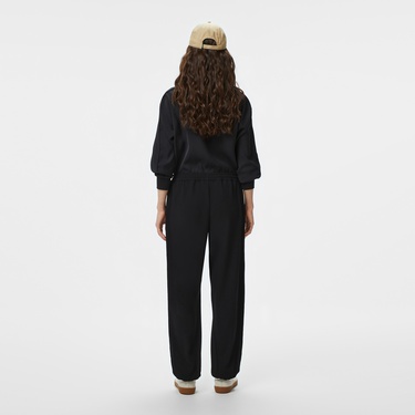  Kadın Jogger Siyah Pantolon