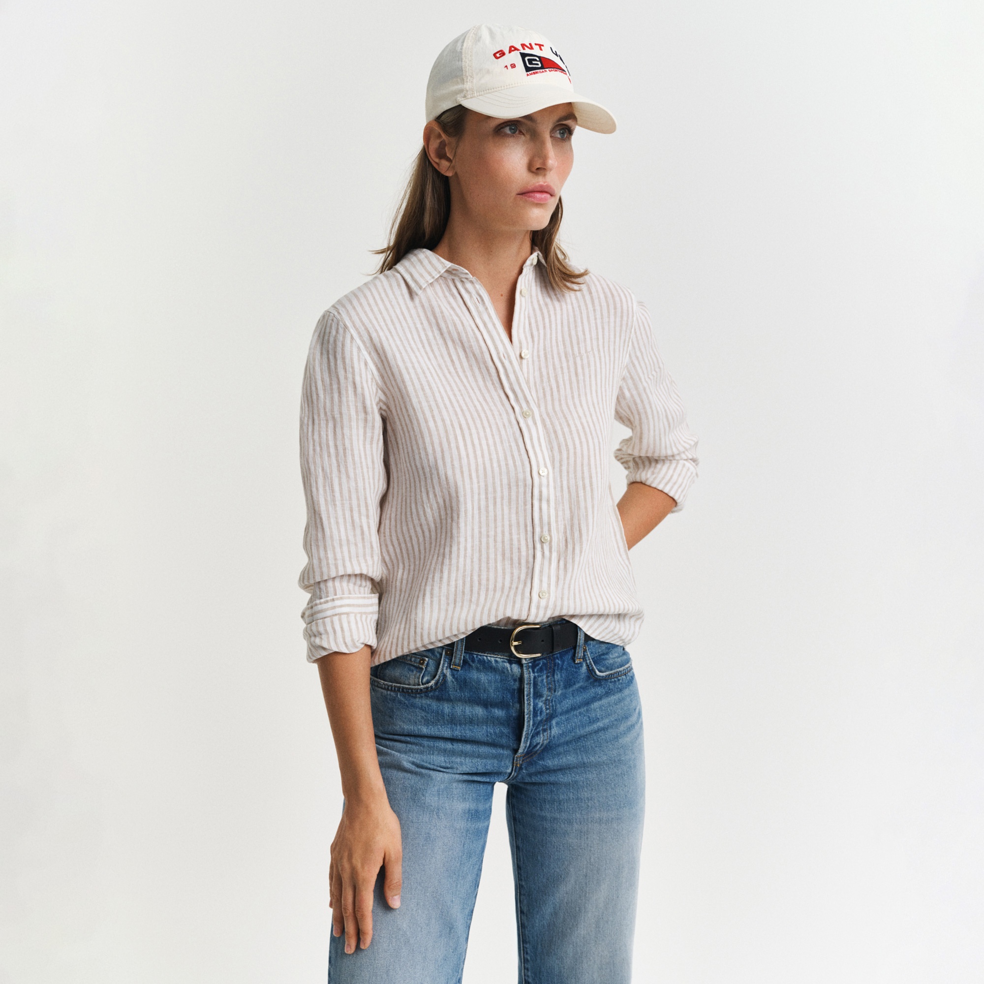 GANT Kadın Bej Regular Fit Klasik Yaka Çizgili Keten Gömlek