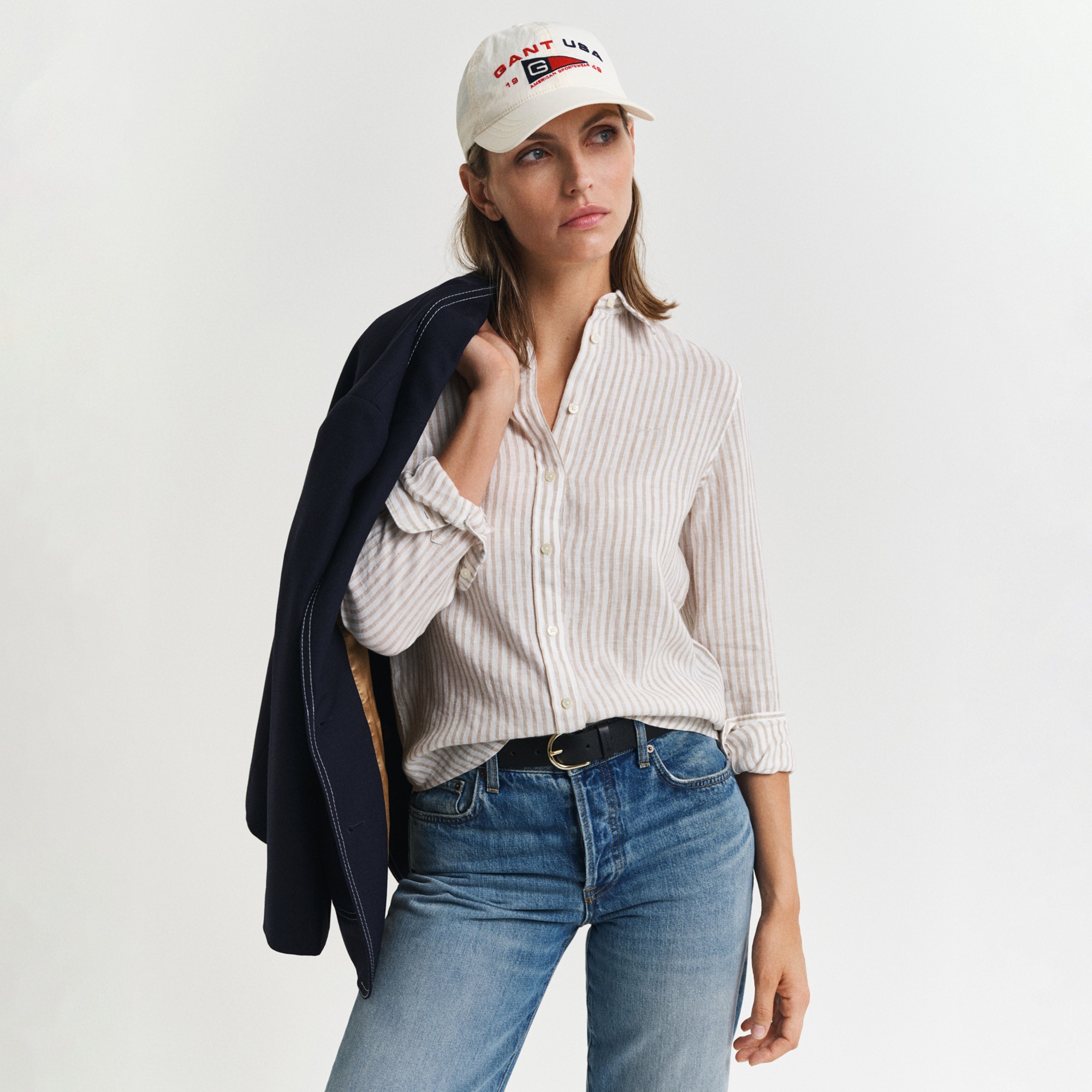 GANT Kadın Bej Regular Fit Klasik Yaka Çizgili Keten Gömlek