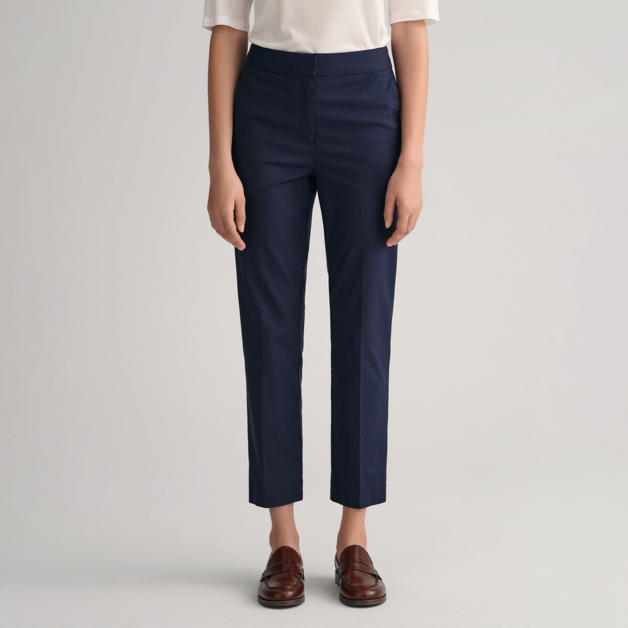 GANT Kadın Lacivert Slim Fit Pantolon