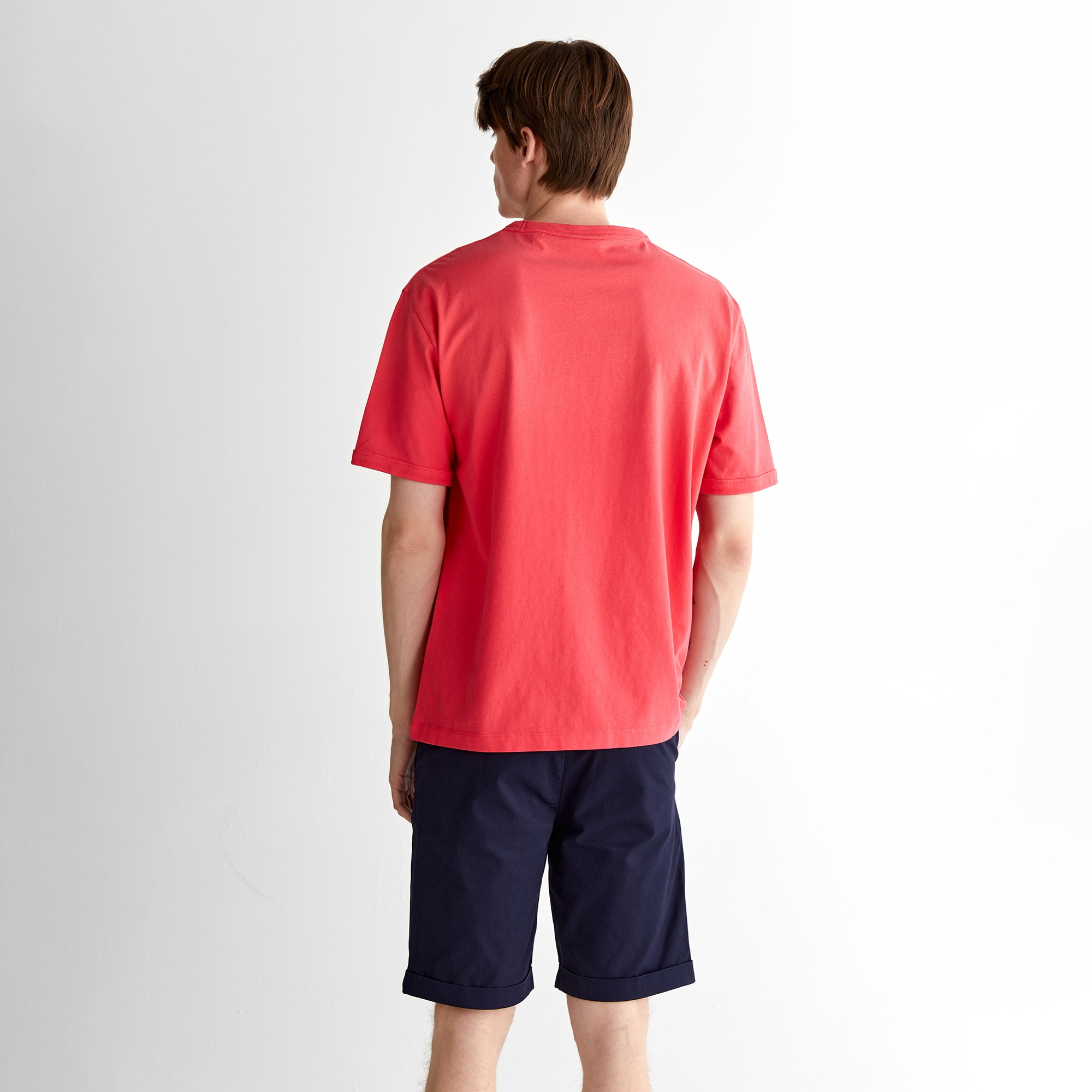 GANT Erkek Kırmızı Relaxed Fit Bisiklet Yaka Logolu T-Shirt