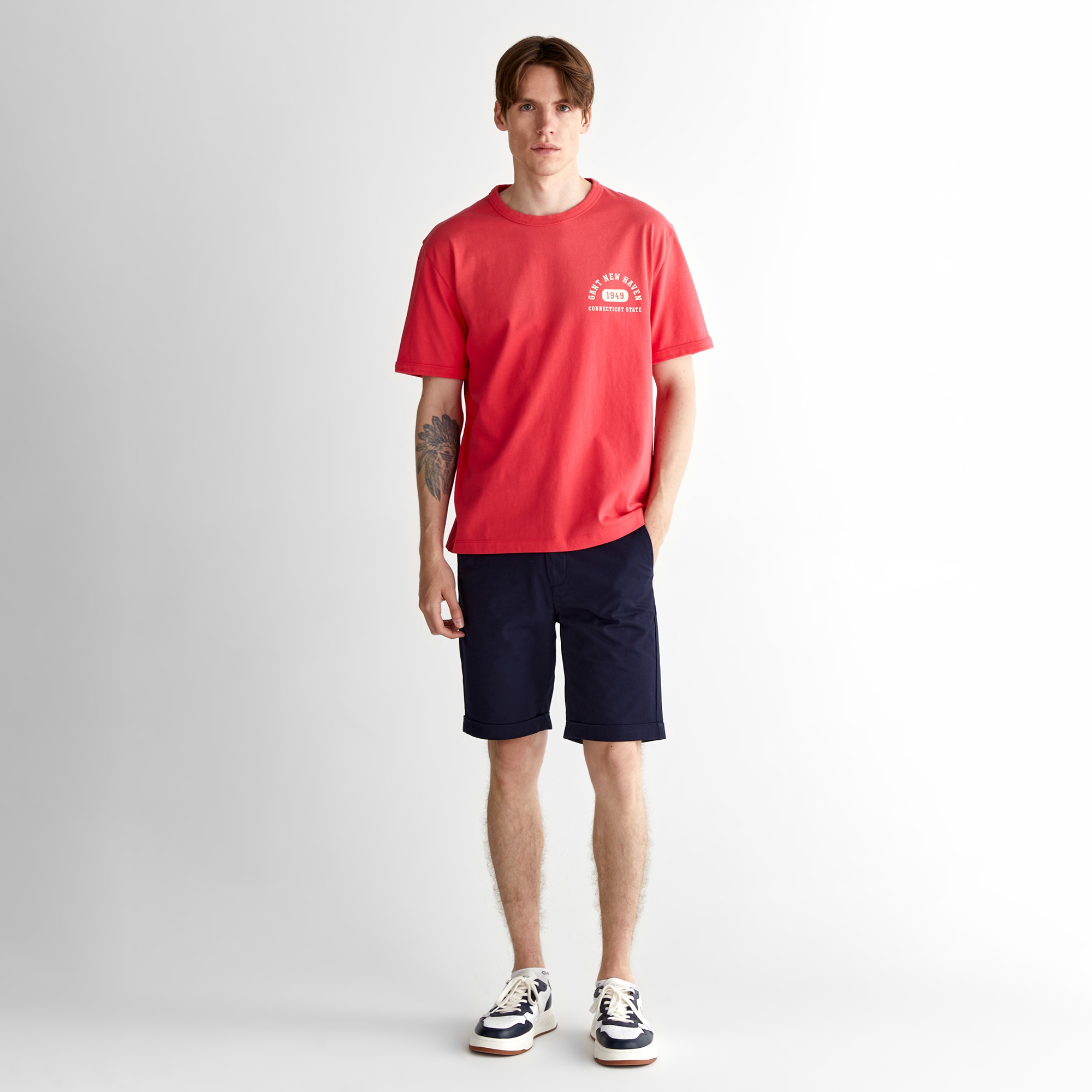 GANT Erkek Kırmızı Relaxed Fit Bisiklet Yaka Logolu T-Shirt