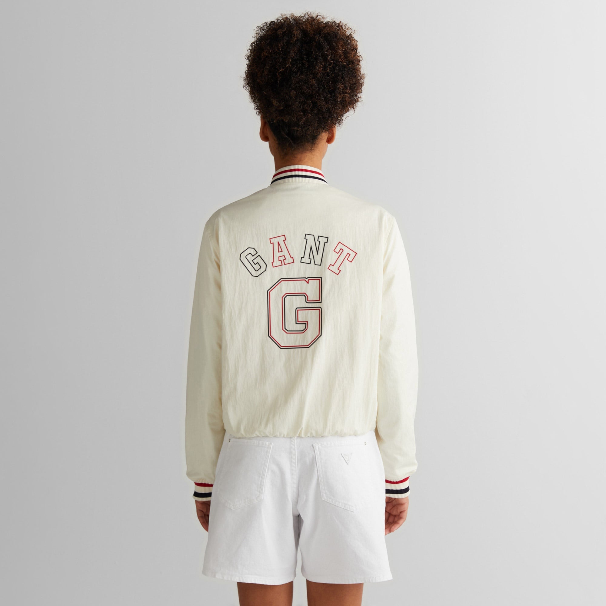 GANT Kadın Krem Hakim Yaka Logolu Ceket
