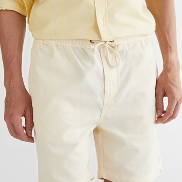  GANT Erkek Krem Regular Fit Şort