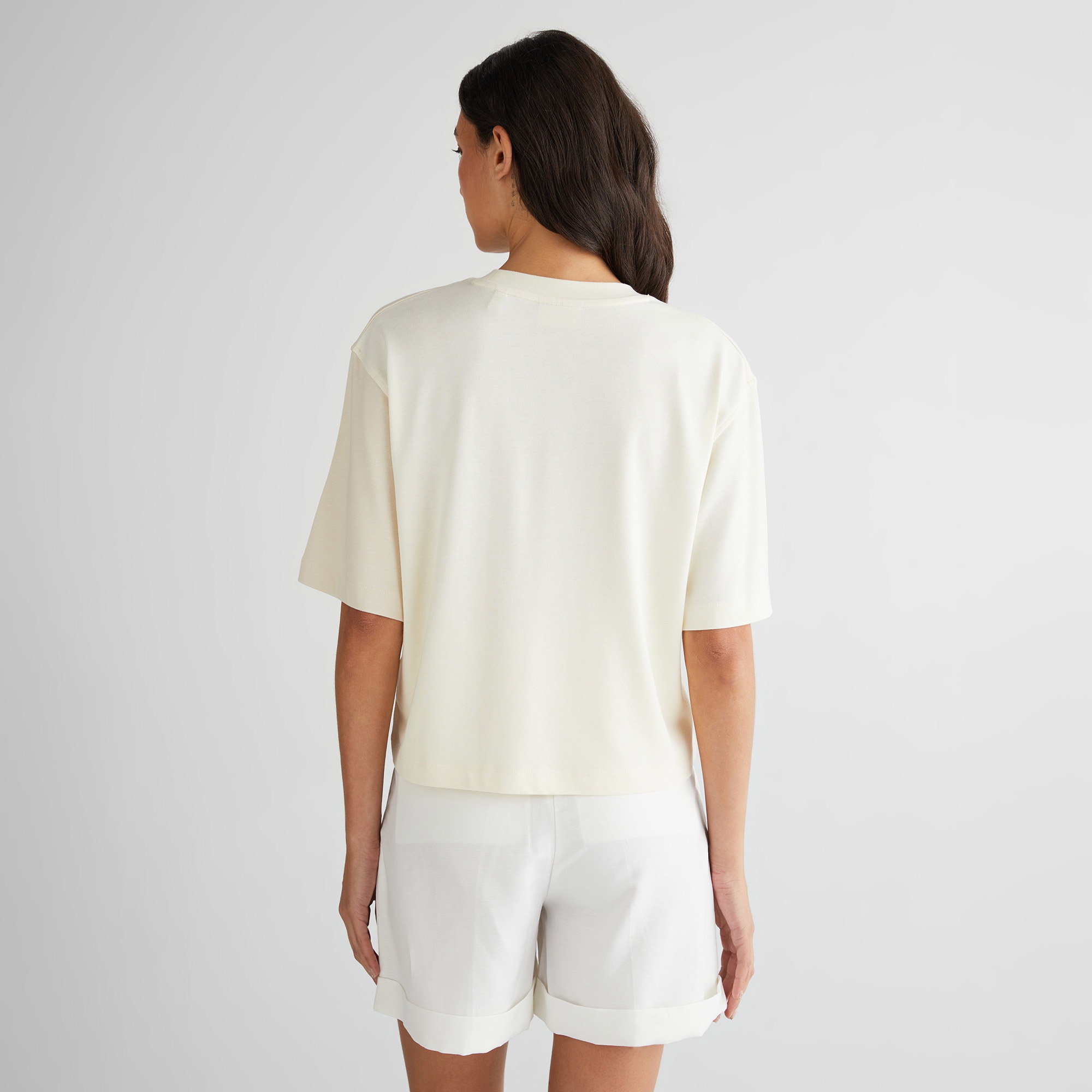 GANT Kadın Beyaz Bisiklet Yaka Renk Bloklu T-Shirt