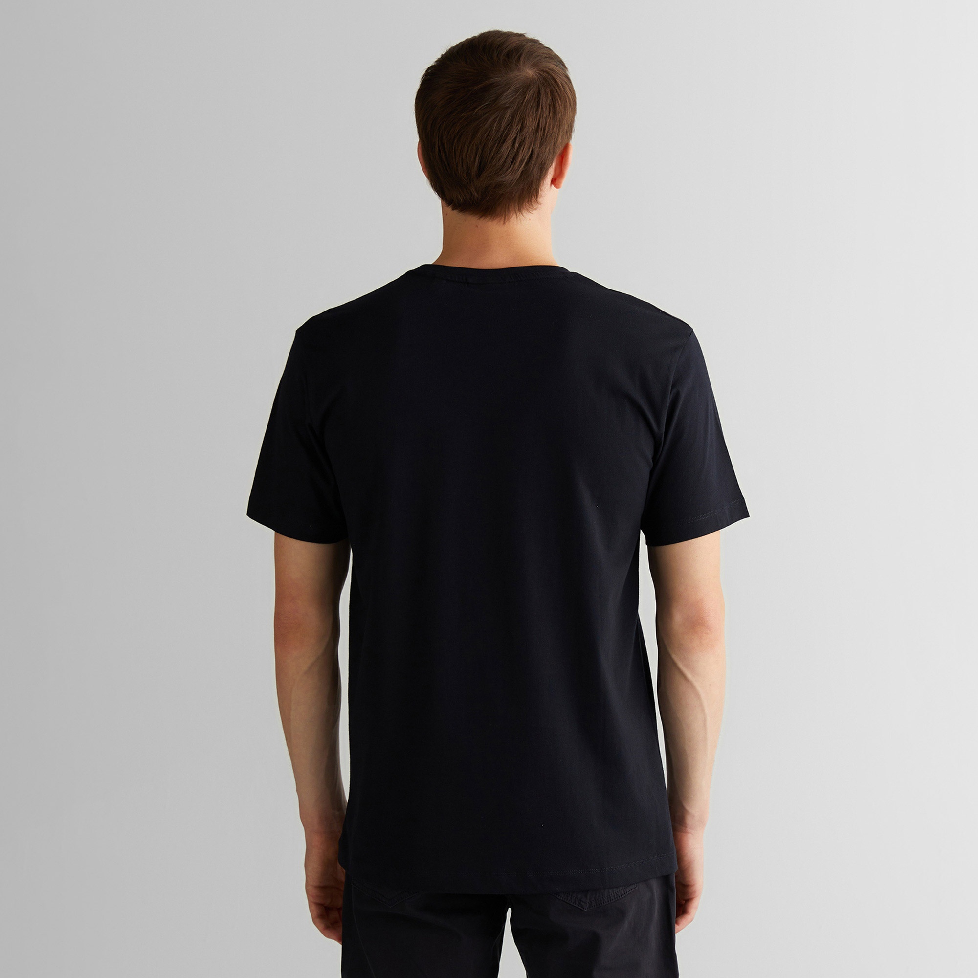 GANT Erkek Siyah Regular Fit Bisiklet Yaka Logolu T-Shirt