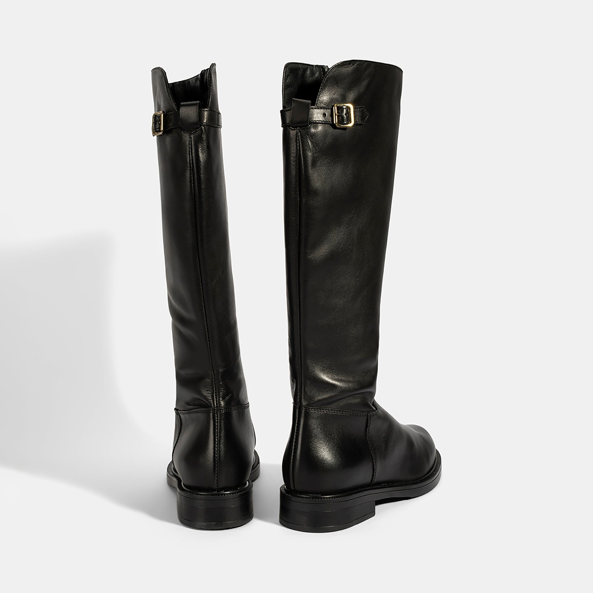 Kadın Siyah Metal Toka Detaylı Deri Çizme